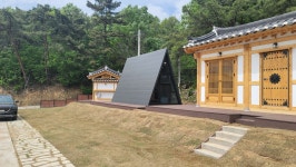 유월이앤씨
