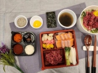육회랑연어는못참치 양주점