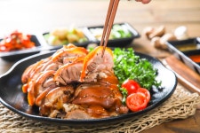 기통찬족발 김해점