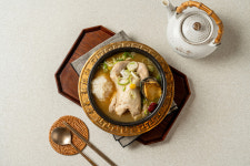 이영미궁중한방삼계탕