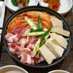 찌개본가 생삼겹살