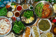 청록미나리식당 수원인계점