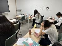 초이스영어학원