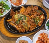 맹돌이생선구이쌈밥전문점