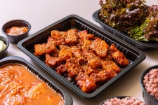 삼삼오오 유성봉명점