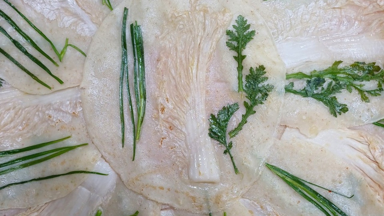 팔호메밀부침