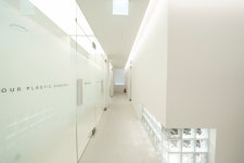 아우어성형외과의원