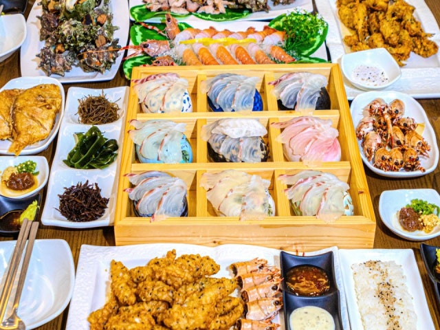 우수미회센타 호텔더본점