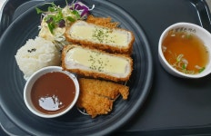 생생돈까스 장성상무대점