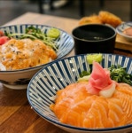 뎅뎅뎅 연어와 덮밥 라멘 궁동본점