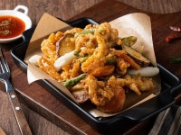칠분통닭 북항점