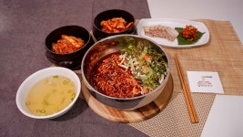삼원칼국수 충무점