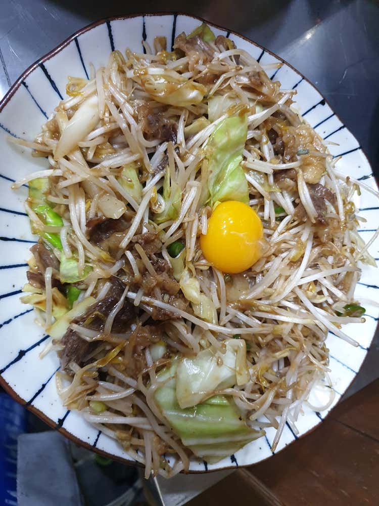우삼겹숙주볶음