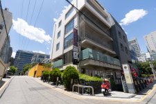 닥터퀸스의원 강남본점