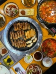 돼지만왕소금구이 진천점