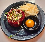 토종한우 뭉티기 정육식당