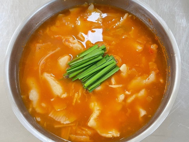 보름달칼국수