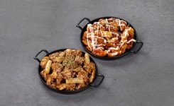 꾸이꾸이숯불두마리치킨 신촌점