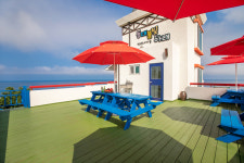 등대불빛아래카페