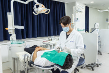 뉴엔치과의원