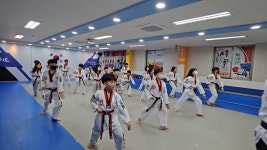 영웅태권도장