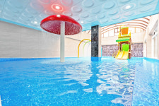 어푸 키즈풀빌라