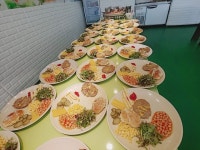 푸짐한한식뷔페
