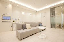 서울훈훈한치과의원