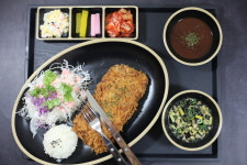 용감한식당 수영점