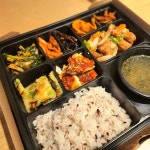 동백반