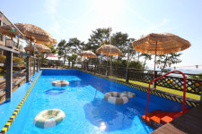 여수 하이맘 키즈 펜션 블랙