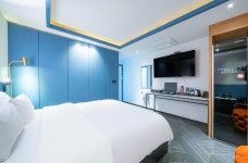 웨스트라운지호텔