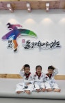 명장 돌려차기태권도 지축점