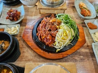 초원쌈밥 수통골점