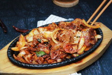 완뚝순두부 고성점