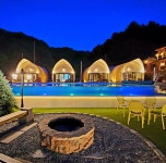 더스위트펜션&글램핑