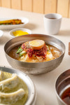 부산본밀면