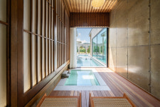 더리버에스풀빌라