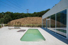 더 리움 스테이 앤 카페