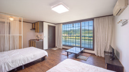 강촌 아름다운집 펜션