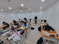 제이킹영어전문학원 | 제이킴스 투페이지영어 학원 올림픽 파크 포레온 본점