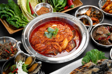 성산 고등어쌈밥 김치찜