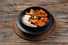 가마솥에 푹 끓인 김치찜&김치찌개