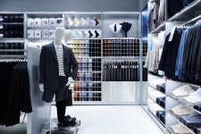 무신사 스탠다드 롯데 프리미엄 아울렛 동부산점