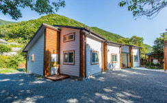 밀양펜션 숲속의아침