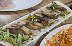 동어담
