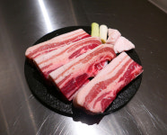 육즙터