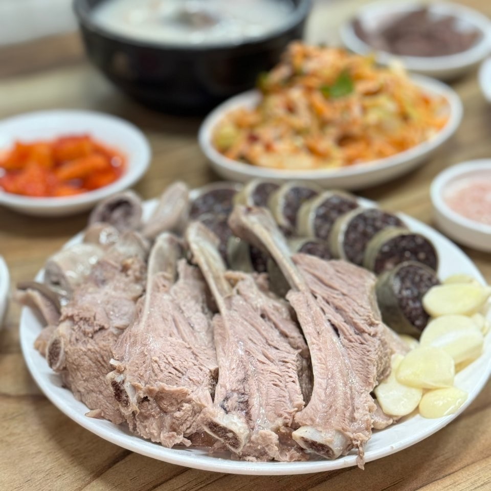 8번식당 — 대구 중구 고기/구이