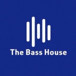 더 베이스 하우스