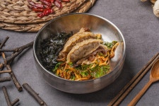 석촌 칼국수 보리밥 본점